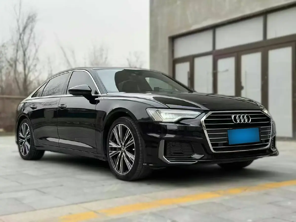 2021 Audi A6L 2.0T 224HP L4 7DCT