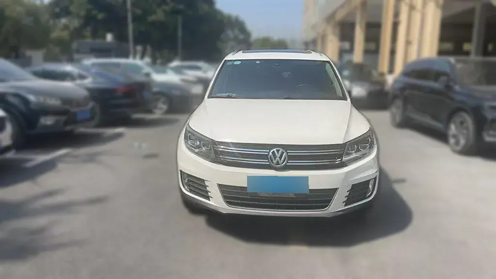 2015 Volkswagen Tiguan 1.8T 160HP L4 6AT