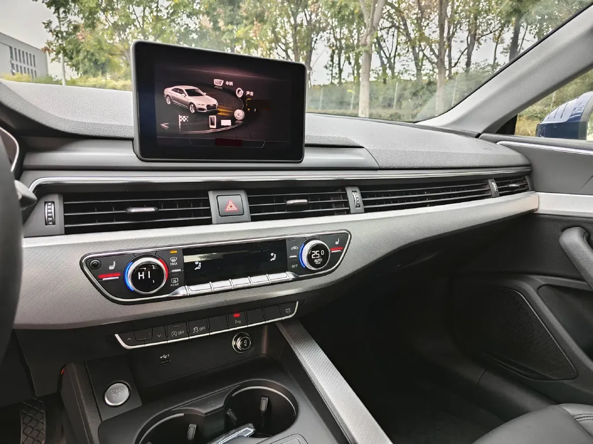 2020 Audi A5 2.0T 190HP L4 7DCT,autocango,china used car exporter,china ev exporter,chinese used car exporter,chinese used ev exporter