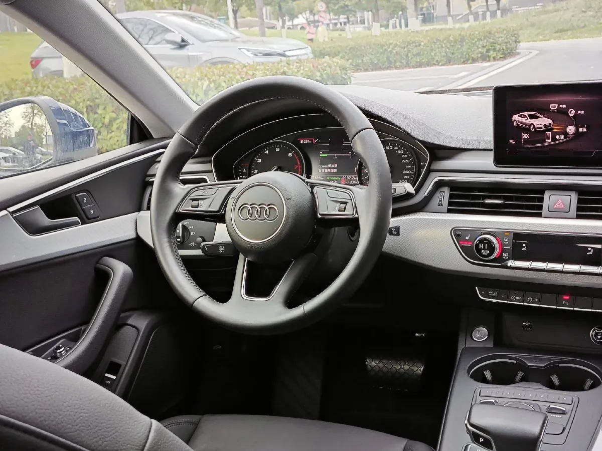 2020 Audi A5 2.0T 190HP L4 7DCT,autocango,china used car exporter,china ev exporter,chinese used car exporter,chinese used ev exporter