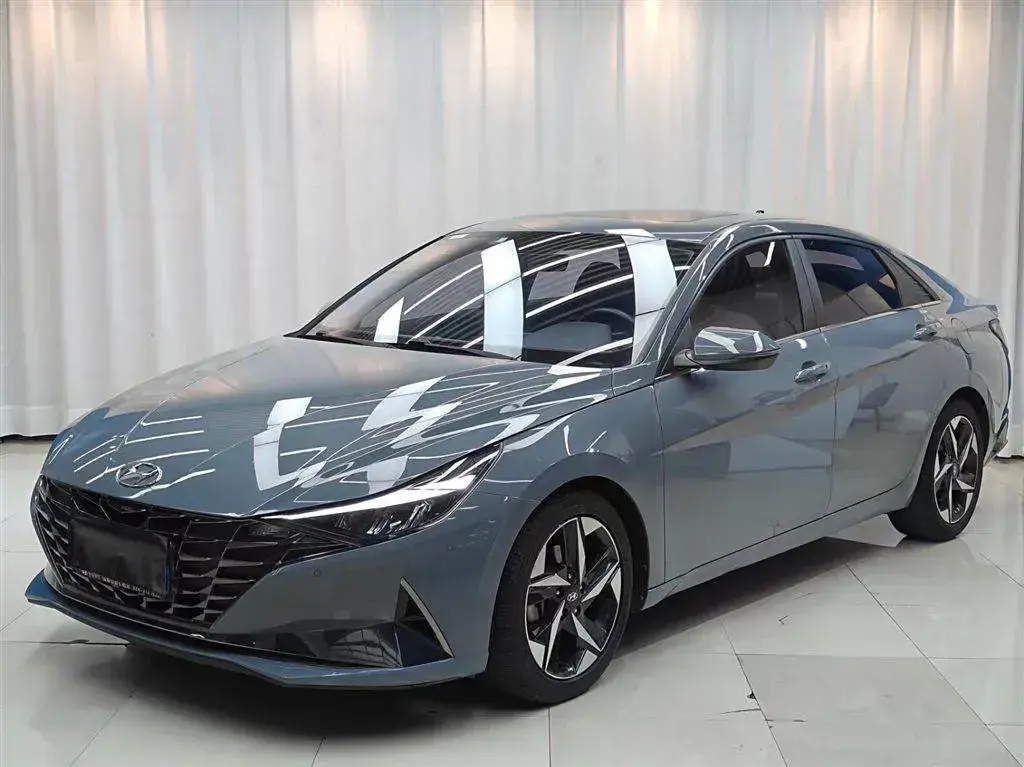 2021 Hyundai Elantra 1.5L 115HP L4 CVT