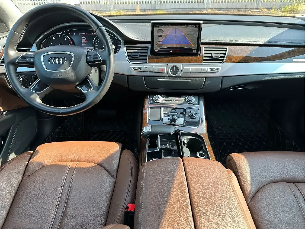 2014 Audi A8 3.0T 290HP V6 8AT,autocango,china used car exporter,china ev exporter,chinese used car exporter,chinese used ev exporter