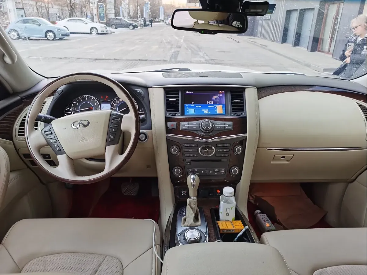 2016 Infiniti QX80 5.6L 398HP V8 7AT,autocango,china used car exporter,china ev exporter,chinese used car exporter,chinese used ev exporter