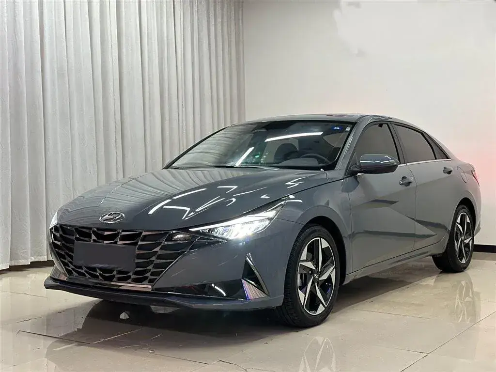 2021 Hyundai Elantra 1.5L 115HP L4 CVT