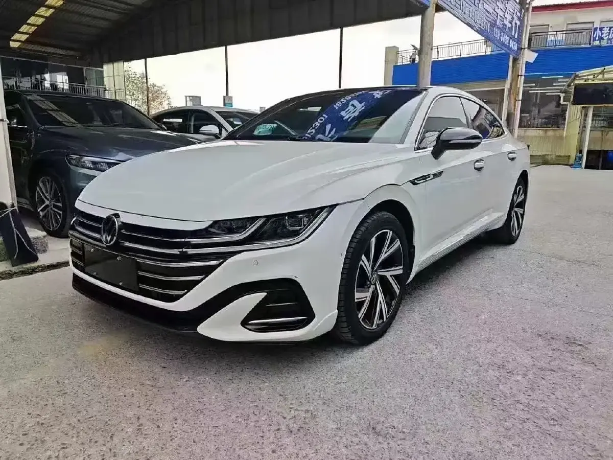 2021 Volkswagen CC 2.0T 220HP L4 7DCT