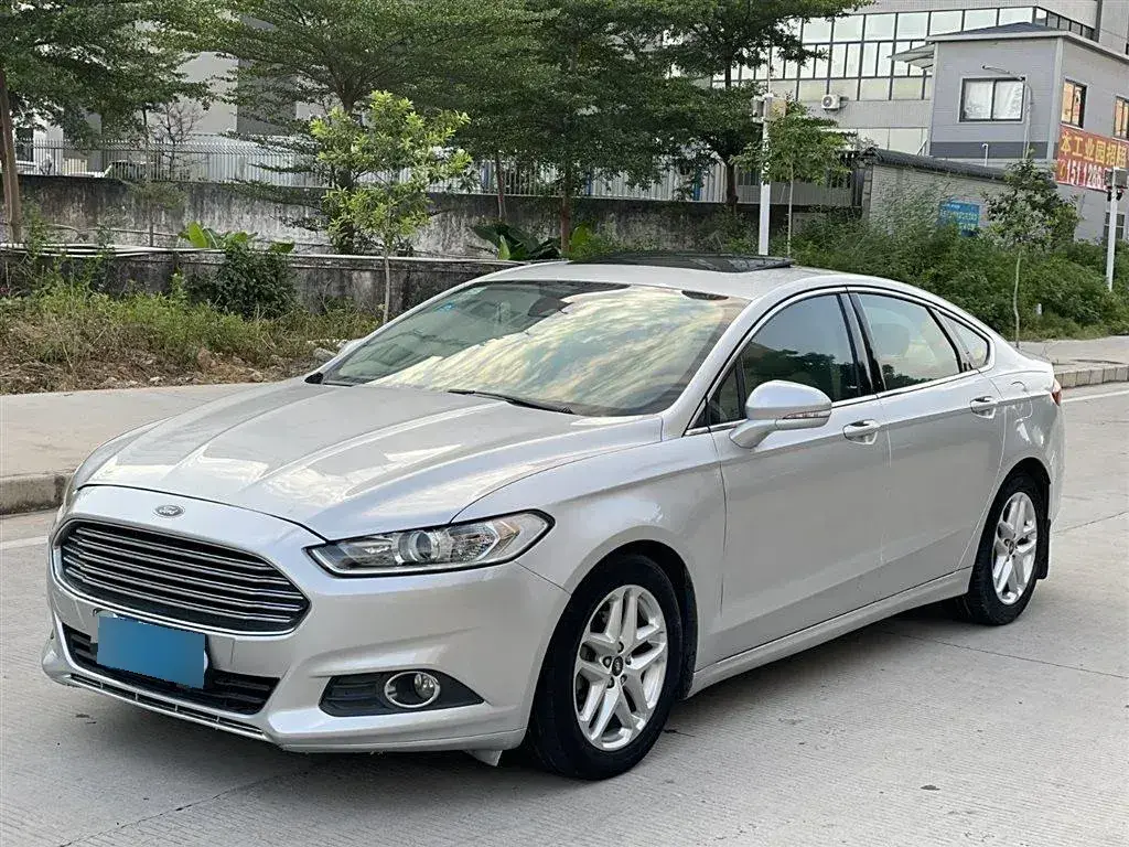 2013 Ford Mondeo 1.5T 181HP L4 6AT