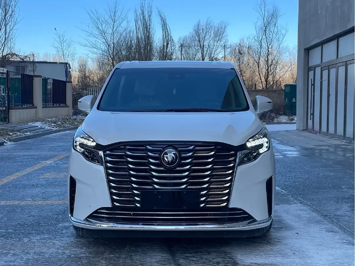 2023 Buick GL8 2.0T 237HP L4 9AT