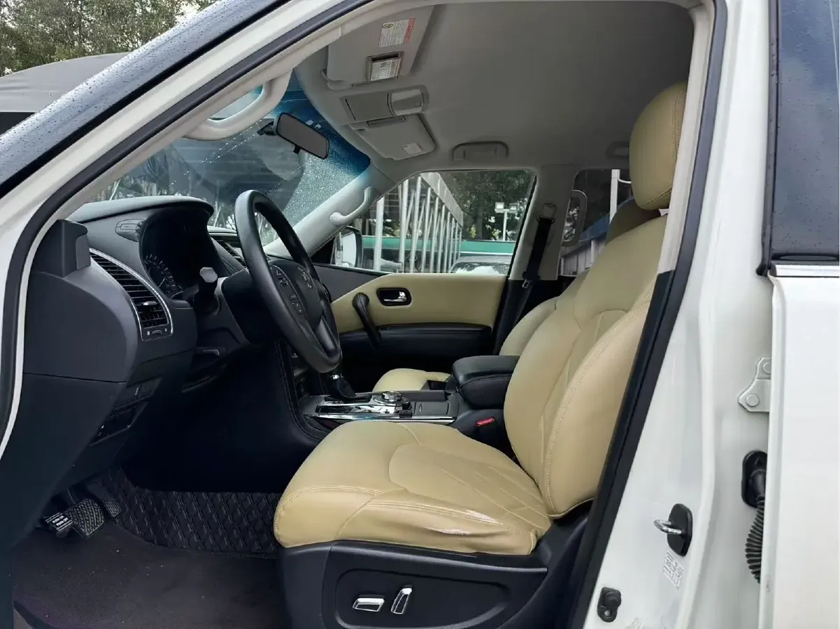 2018 Nissan Patrol 4.0L 279HP V6 7AT,autocango,china used car exporter,china ev exporter,chinese used car exporter,chinese used ev exporter