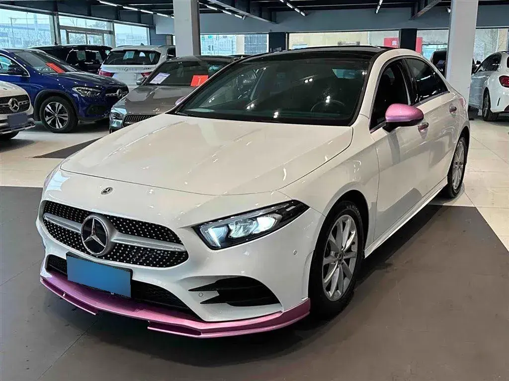 2022 Mercedes-Benz A Class 1.3T 136HP L4 7DCT