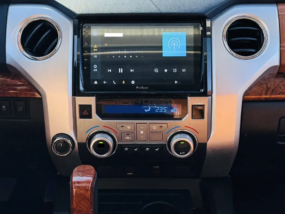 2014 Toyota Tundra 5.7L 386HP V8 6AT,autocango,china used car exporter,china ev exporter,chinese used car exporter,chinese used ev exporter