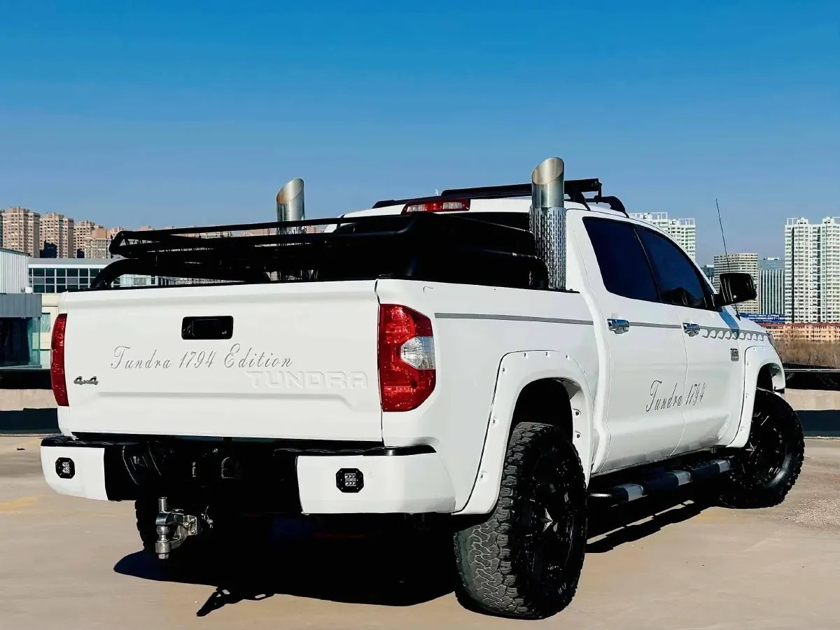 2014 Toyota Tundra 5.7L 386HP V8 6AT,autocango,china used car exporter,china ev exporter,chinese used car exporter,chinese used ev exporter