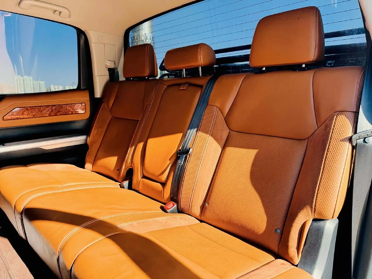 2014 Toyota Tundra 5.7L 386HP V8 6AT,autocango,china used car exporter,china ev exporter,chinese used car exporter,chinese used ev exporter