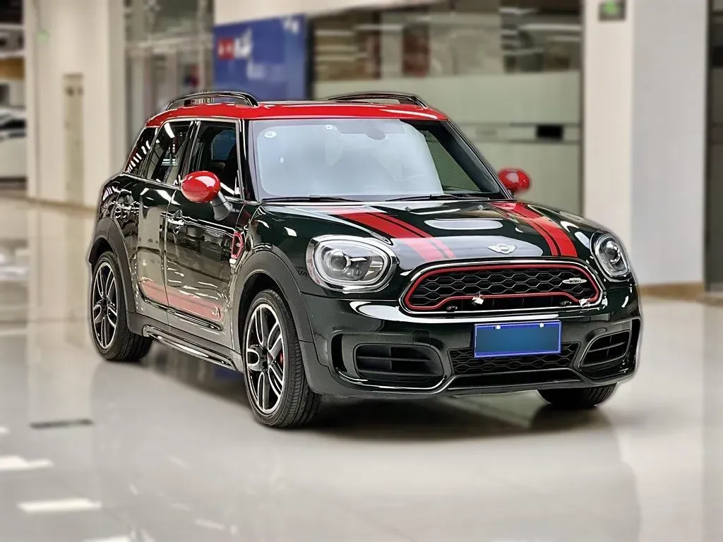 2017 MINI JCW COUNTRYMAN 2.0T 231HP L4 8AT,autocango,china used car exporter,china ev exporter,chinese used car exporter,chinese used ev exporter
