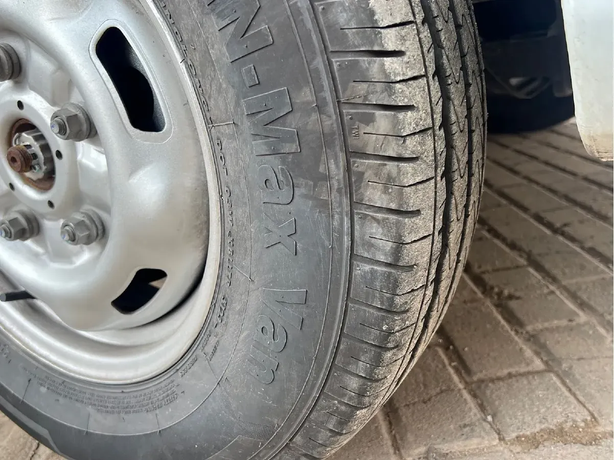 2023 JMC FuShun 2.0T 146HP L4 6MT,autocango,china used car exporter,china ev exporter,chinese used car exporter,chinese used ev exporter