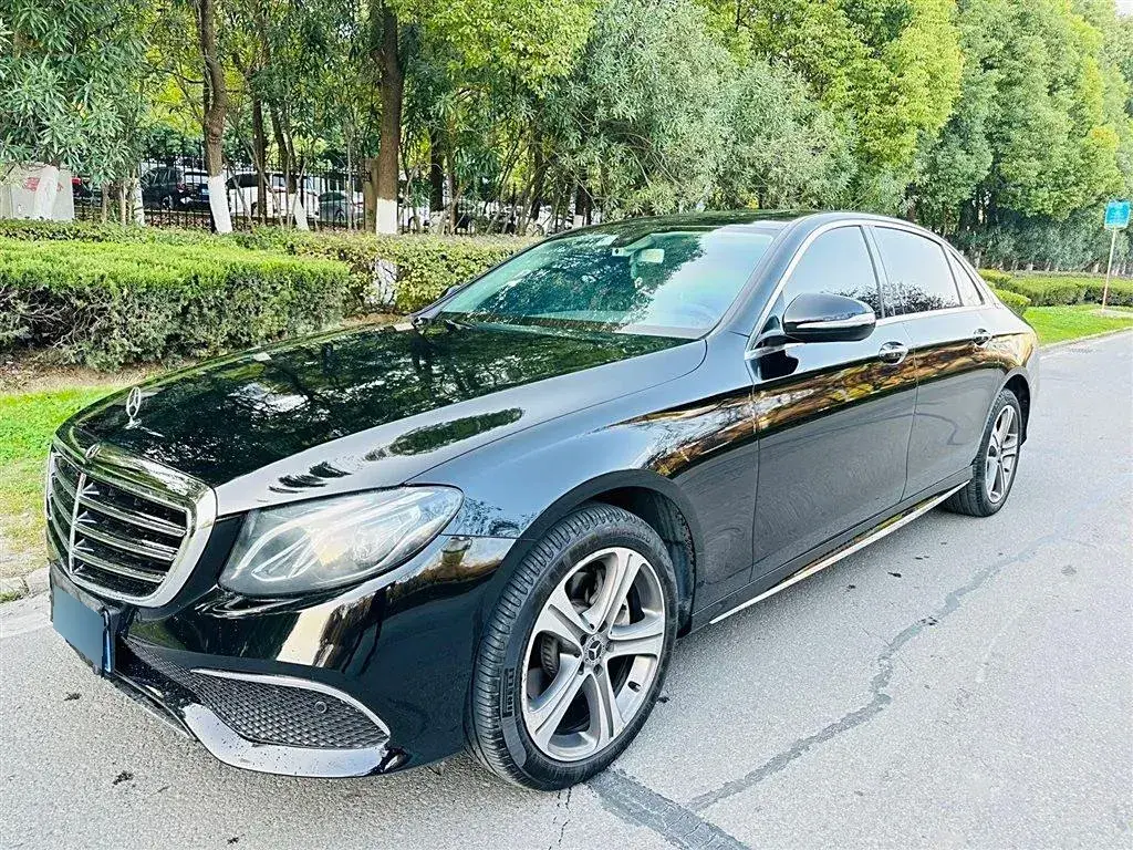 2018 Mercedes-Benz E Class 2.0T 184HP L4 9AT