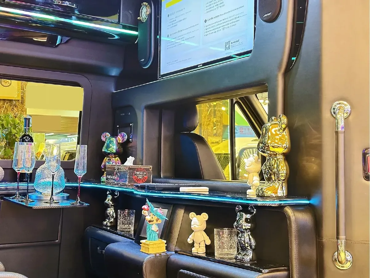 2014 Mercedes-Benz Sprinter 2.1T 150HP L4 6MT,autocango,china used car exporter,china ev exporter,chinese used car exporter,chinese used ev exporter