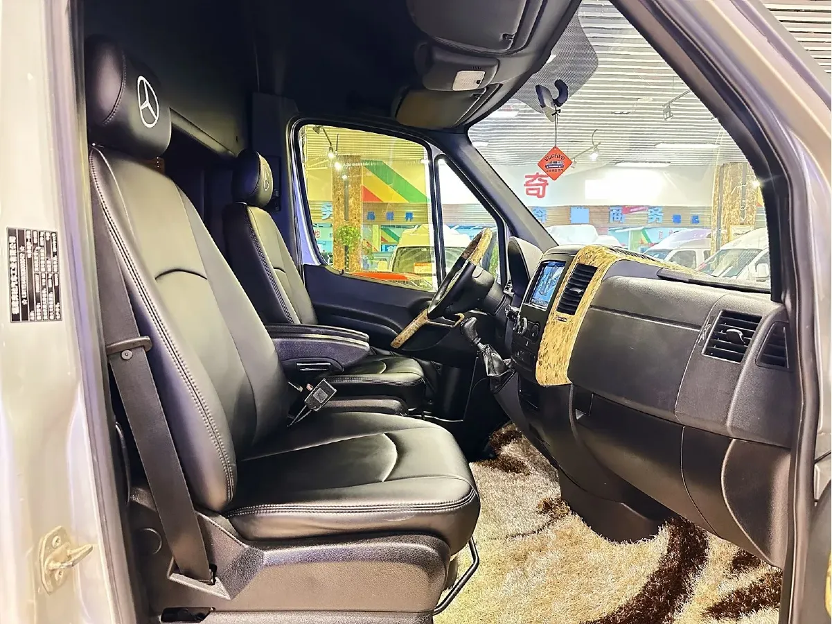 2014 Mercedes-Benz Sprinter 2.1T 150HP L4 6MT,autocango,china used car exporter,china ev exporter,chinese used car exporter,chinese used ev exporter