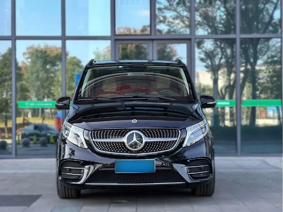 2021 Mercedes-Benz V Class 2.0T 211HP L4 9AT