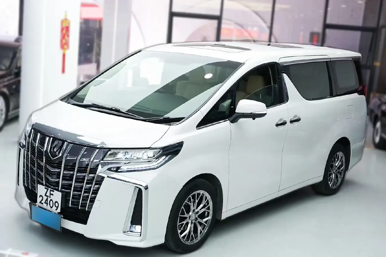 2018 Toyota Alphard 3.5L 301HP V6 8AT