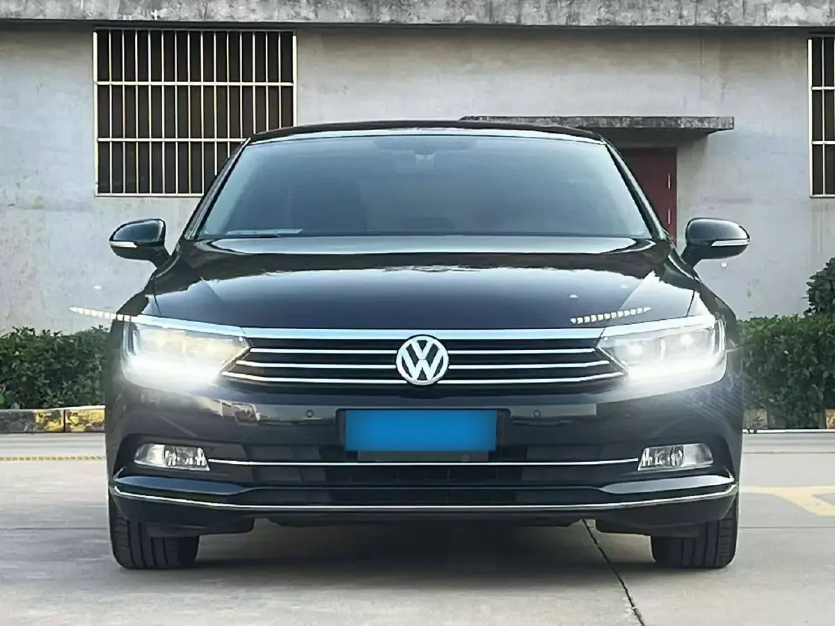 2019 Volkswagen Magotan 2.0T 186HP L4 7DCT