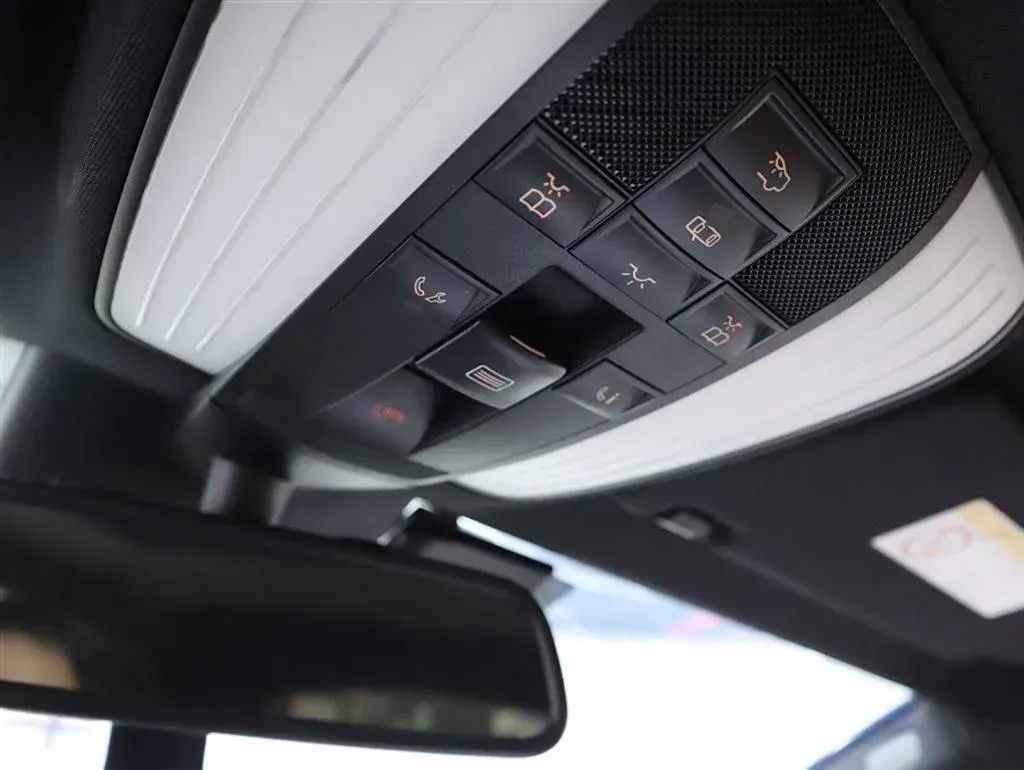 2016 Mercedes-Benz CLS Class 3.0T 333HP V6 7AT,autocango,china used car exporter,china ev exporter,chinese used car exporter,chinese used ev exporter