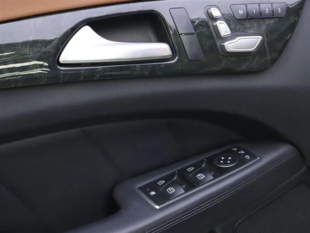 2016 Mercedes-Benz CLS Class 3.0T 333HP V6 7AT,autocango,china used car exporter,china ev exporter,chinese used car exporter,chinese used ev exporter