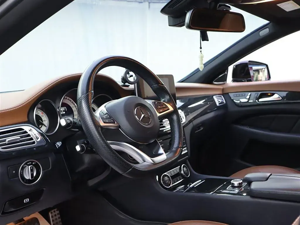 2016 Mercedes-Benz CLS Class 3.0T 333HP V6 7AT,autocango,china used car exporter,china ev exporter,chinese used car exporter,chinese used ev exporter