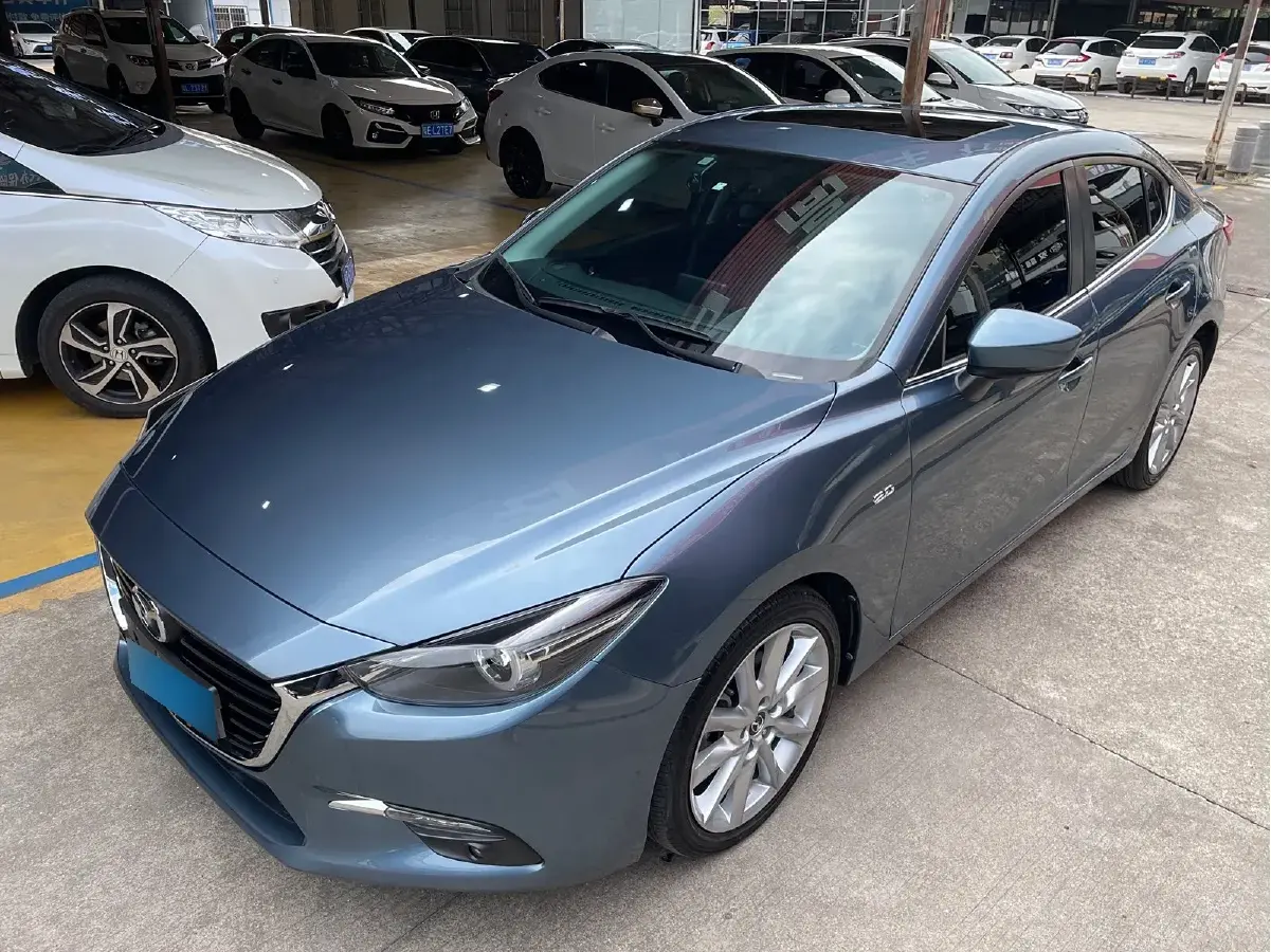 2017 Mazda 3 Axela 2.0L 158HP L4 6AT