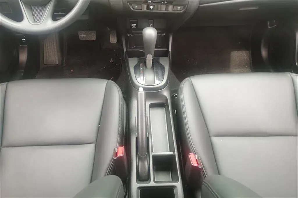 2016 Honda Fit 1.5L 131HP L4 CVT,autocango,china used car exporter,china ev exporter,chinese used car exporter,chinese used ev exporter