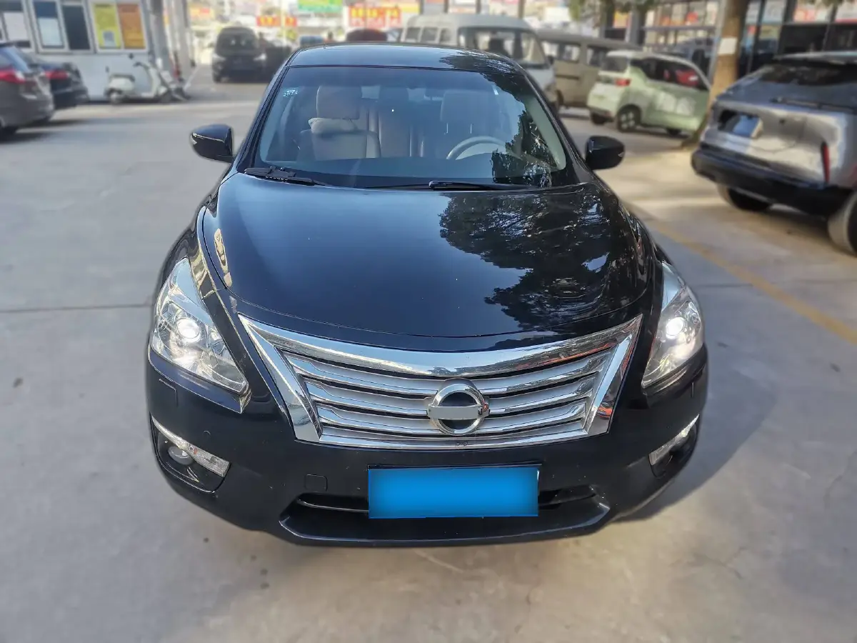2013 Nissan Teana 2.5L 186HP L4 CVT