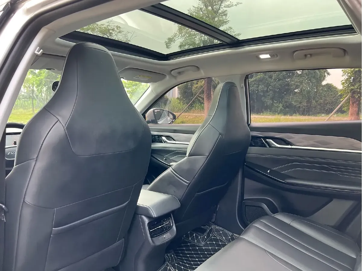 2023 DongFeng Aeolus HaoHan 1.5T 204HP L4 4DHT Hybrid,autocango,china used car exporter,china ev exporter,chinese used car exporter,chinese used ev exporter