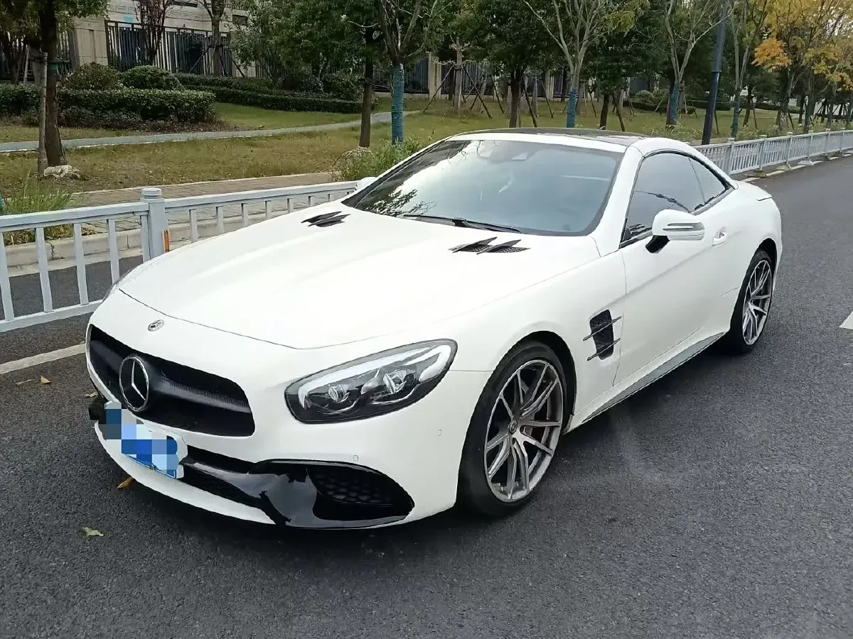 2017 Mercedes-Benz SL Class 3.0T 367HP V6 9AT,autocango,china used car exporter,china ev exporter,chinese used car exporter,chinese used ev exporter