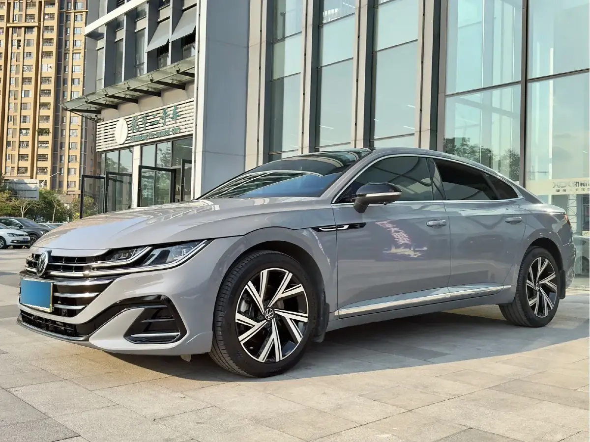 2021 Volkswagen CC 2.0T 220HP L4 7DCT