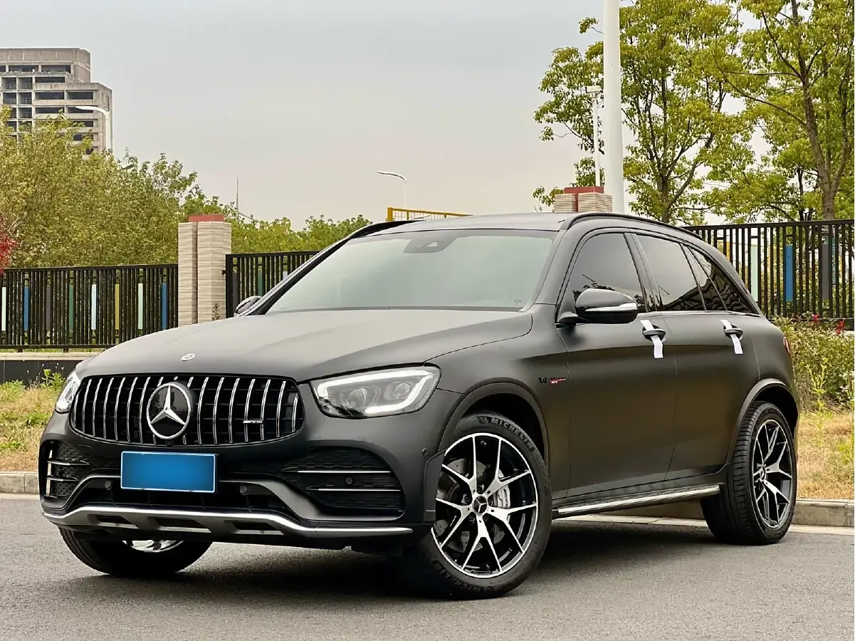2020 Mercedes-Benz GLC AMG 3.0T 390HP V6 9AT