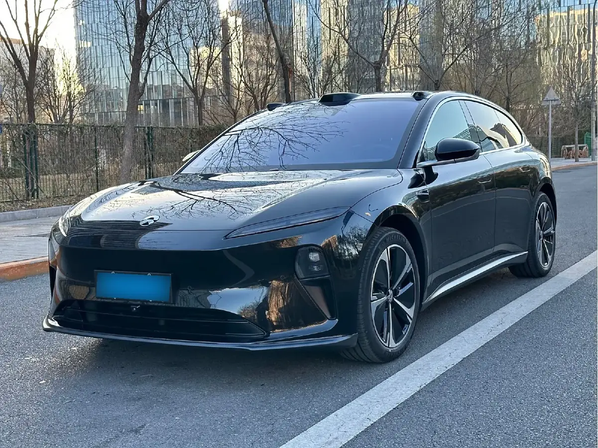 2024 NIO ET5T BEV 75KWH