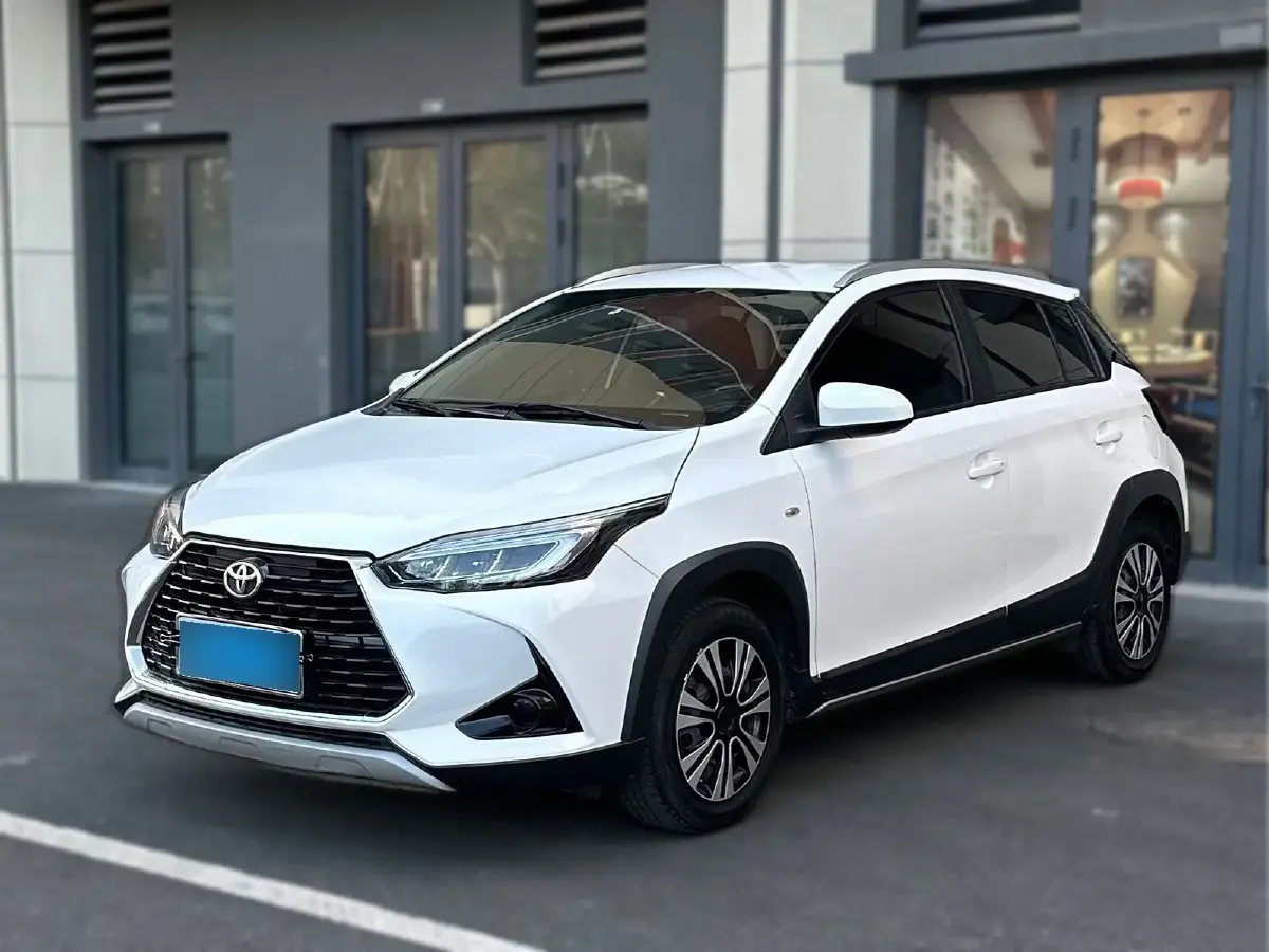 2020 Toyota Yaris L 1.5L 110HP L4 CVT