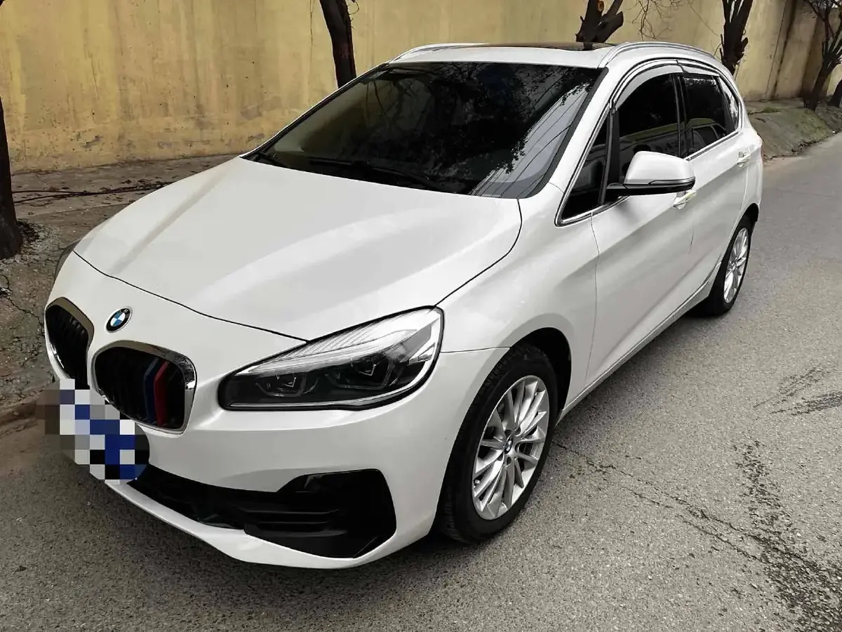 2018 BMW 2 Series Wagon 1.5T 136HP L3 6AT