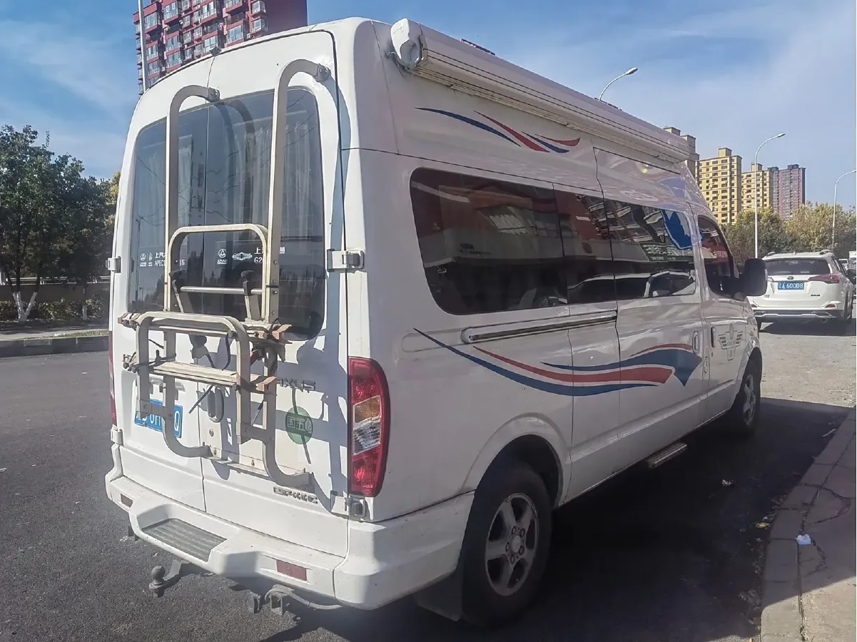 2021 MAXUS V80 RV 2.0T 139HP L4 6AMT,autocango,china used car exporter,china ev exporter,chinese used car exporter,chinese used ev exporter