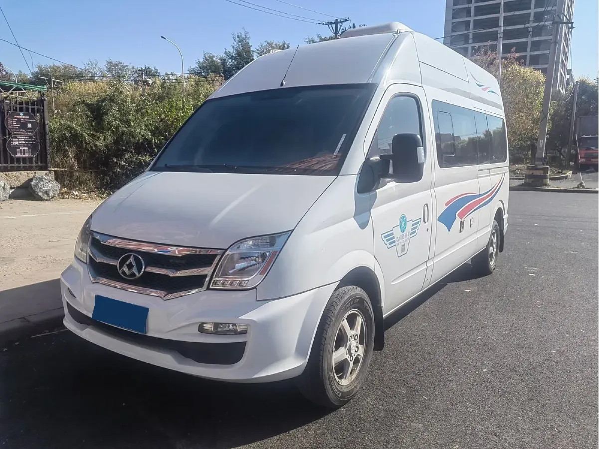 2021 MAXUS V80 RV 2.0T 139HP L4 6AMT,autocango,china used car exporter,china ev exporter,chinese used car exporter,chinese used ev exporter