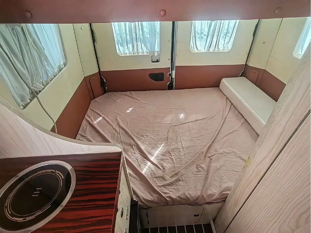 2021 MAXUS V80 RV 2.0T 139HP L4 6AMT,autocango,china used car exporter,china ev exporter,chinese used car exporter,chinese used ev exporter