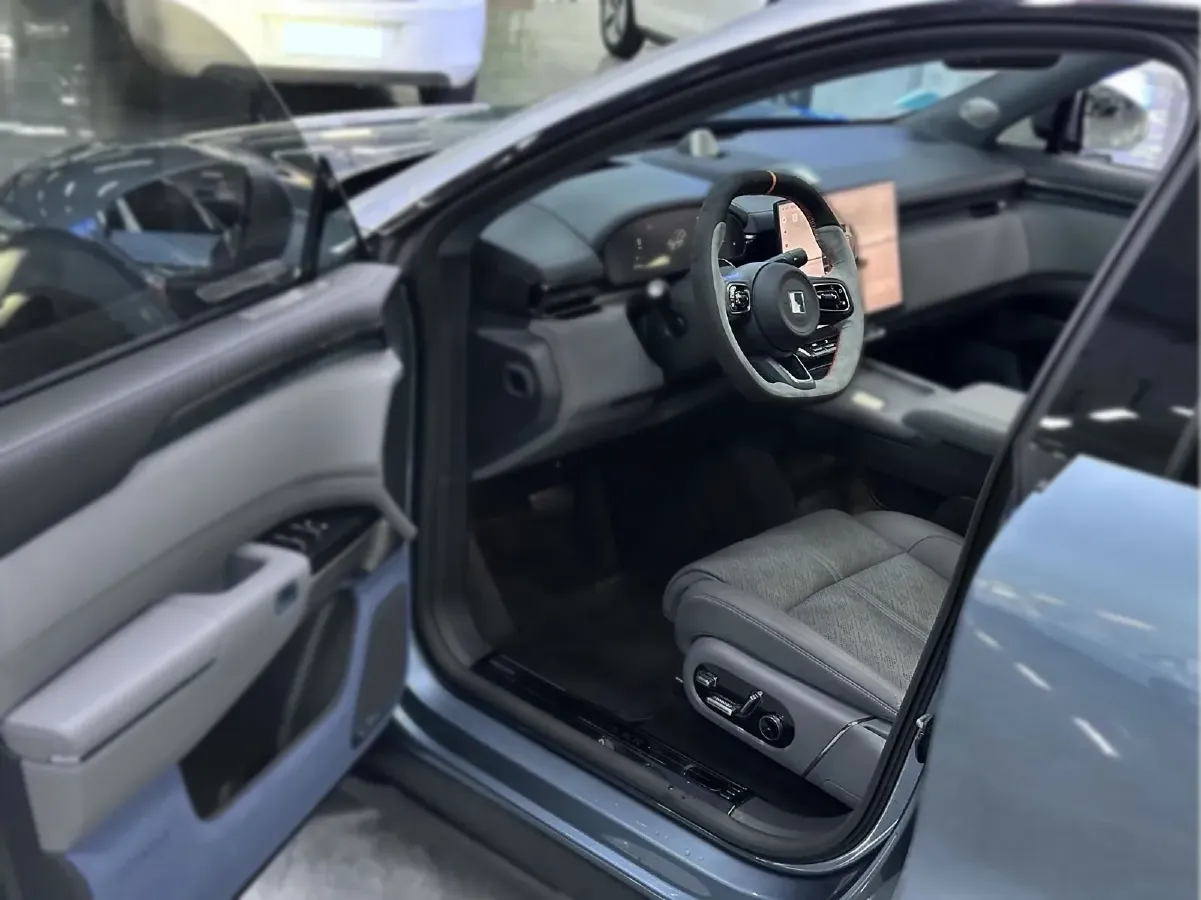 2025 Zeekr 7X BEV 75KWH,autocango,china used car exporter,china ev exporter,chinese used car exporter,chinese used ev exporter