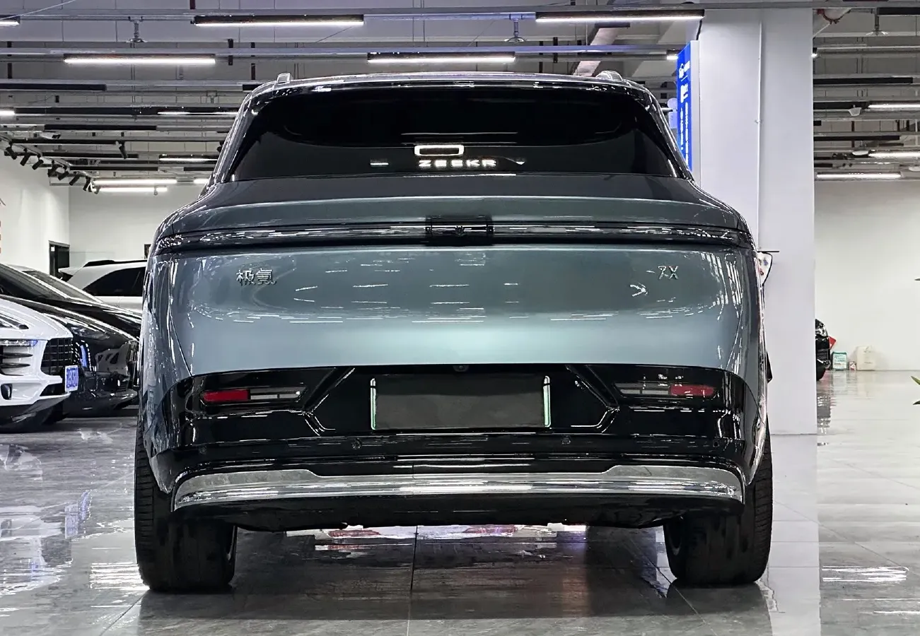 2025 Zeekr 7X BEV 75KWH,autocango,china used car exporter,china ev exporter,chinese used car exporter,chinese used ev exporter