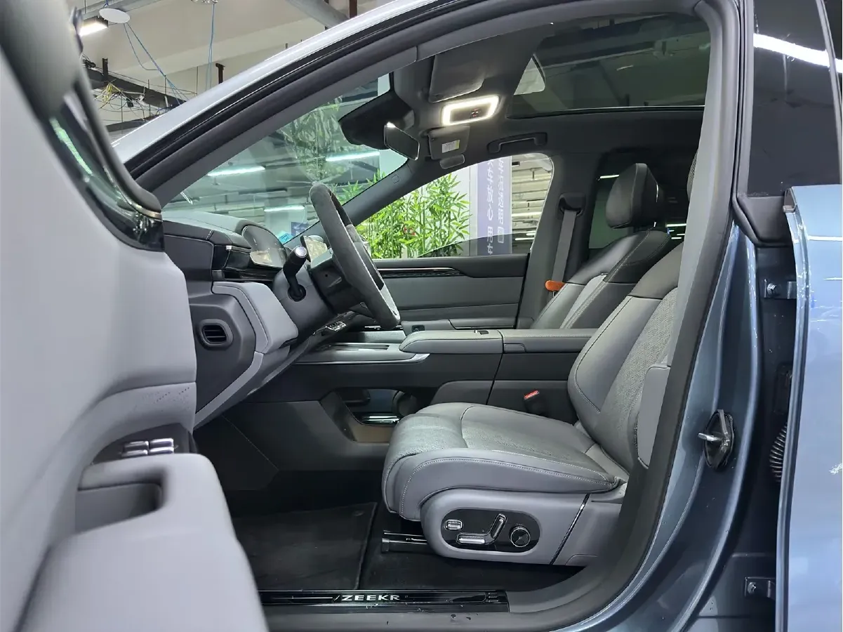 2025 Zeekr 7X BEV 75KWH,autocango,china used car exporter,china ev exporter,chinese used car exporter,chinese used ev exporter