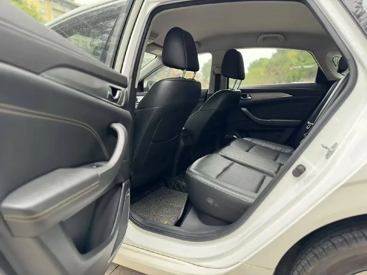 2019 ChangAn Eado BEV 52.56KWH,autocango,china used car exporter,china ev exporter,chinese used car exporter,chinese used ev exporter