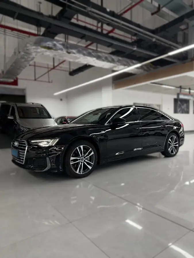 2020 Audi A6L 2.0T 190HP L4 7DCT