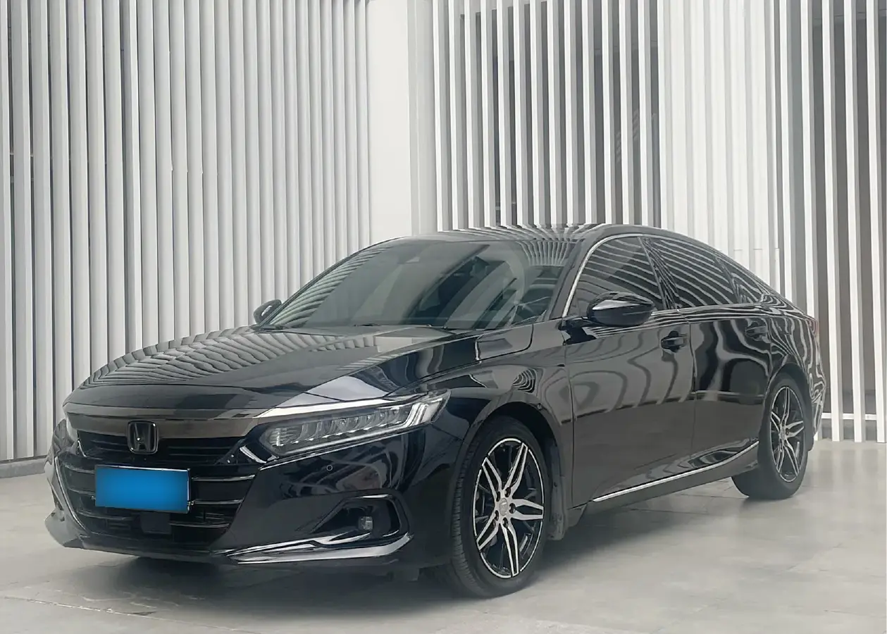 2022 Honda Accord 1.5T 194HP L4 CVT