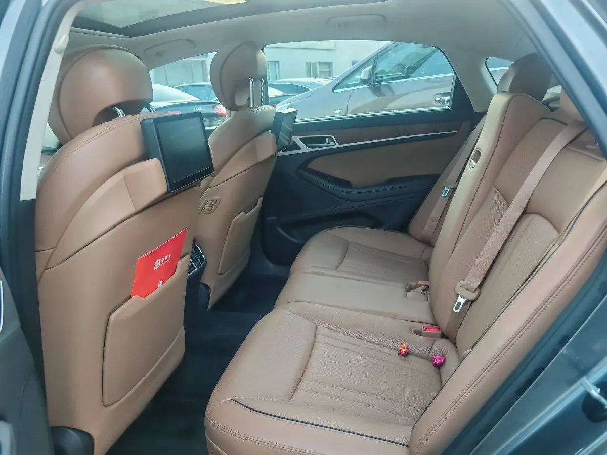 2015 Hyundai Cenesis 3.0L 257HP V6 8AT,autocango,china used car exporter,china ev exporter,chinese used car exporter,chinese used ev exporter