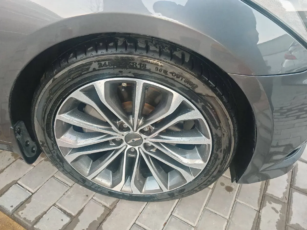 2015 Hyundai Cenesis 3.0L 257HP V6 8AT,autocango,china used car exporter,china ev exporter,chinese used car exporter,chinese used ev exporter