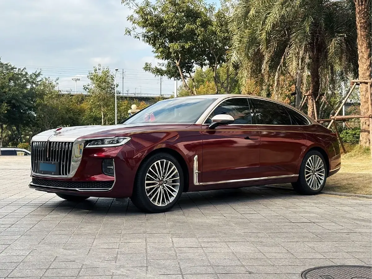 2020 HongQi H9 2.0T 252HP L4 7DCT