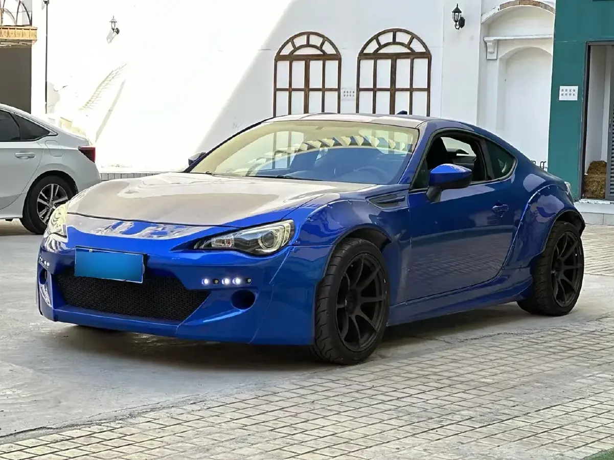2015 Subaru BRZ 2.0L 200HP H4 6AT